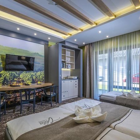 Villa Cuvee 에게르잘록 외부 사진