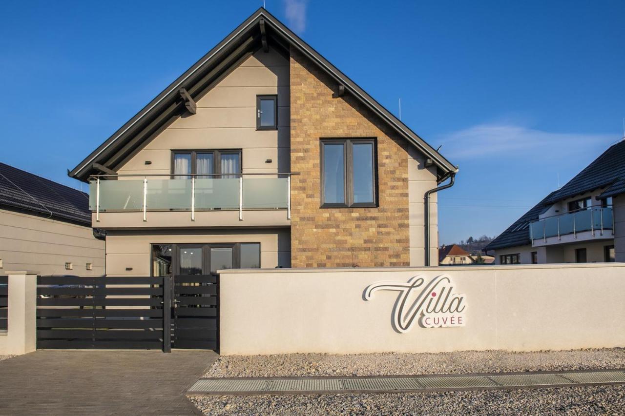 Villa Cuvee 에게르잘록 외부 사진